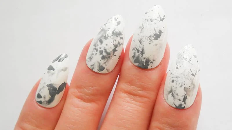 White-Acrylic-Almond-Shaped-Nails