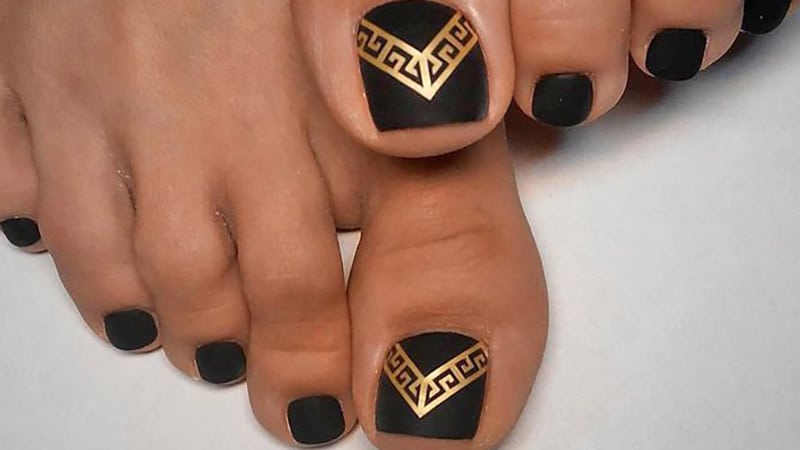 Black and Gold Toenails