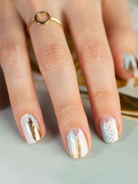 Gold Abstract Art Nails