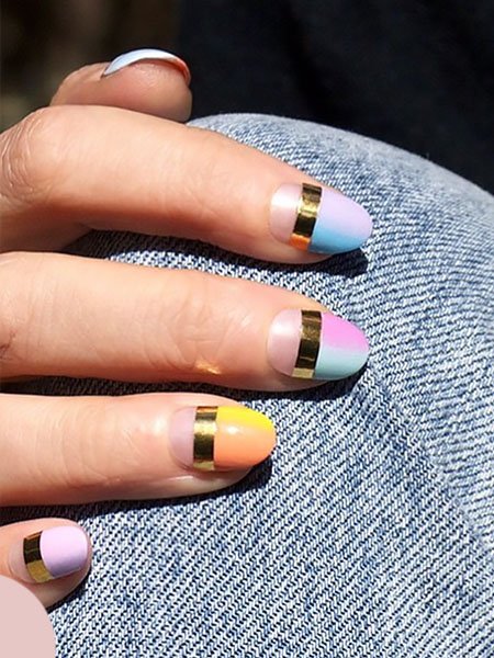 Ombre Nails With Gold Stripe
