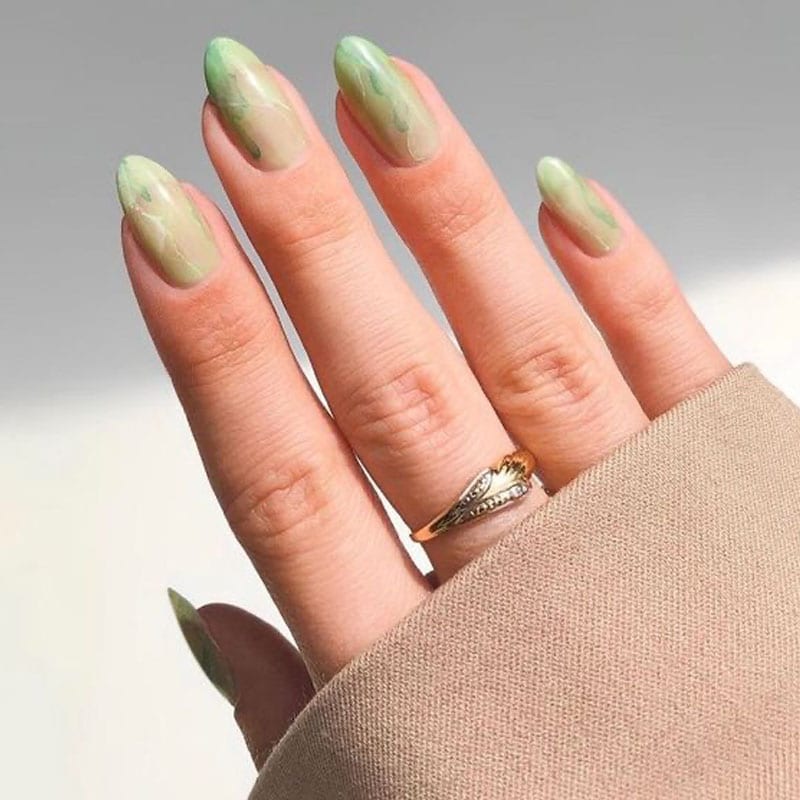 Pastel Green Nails