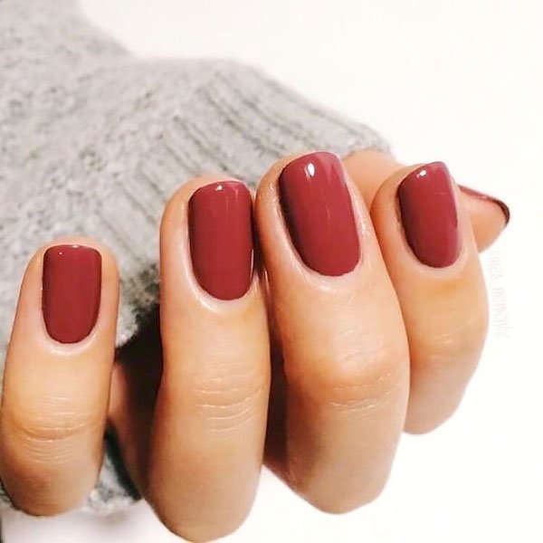 Soft Red Fall Nails