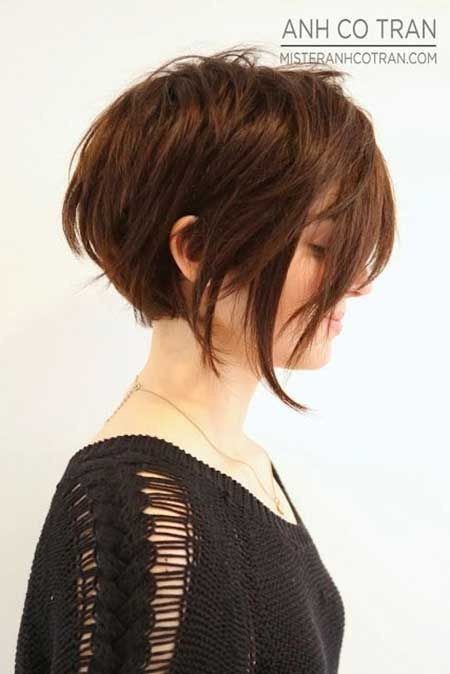 Asymmetrical Short Bob Haircut for Women