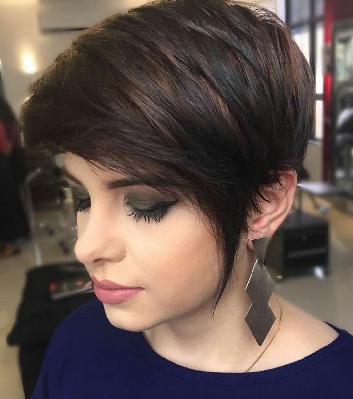 Best Short Hairstyles for Women Over 40 - Chic Pixie Haircut