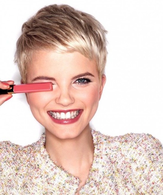 Chic Pixie Haircuts: Crop Short Hair