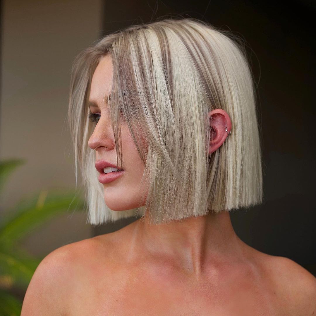 Cute Short Haircuts with Subtle Balayage