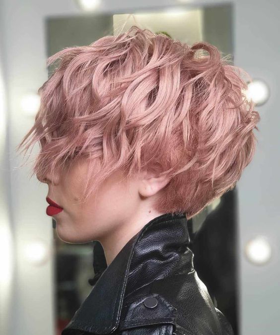 Latest Pixie haircut Trends - Women Short Hairstyle Ideas