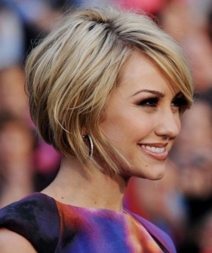 Layered Bob Hairstyle for Short Hair