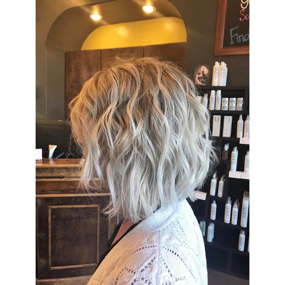 Layered Bob Hairstyles - Modern Short Bob Haircuts with Layers for Any Occasion