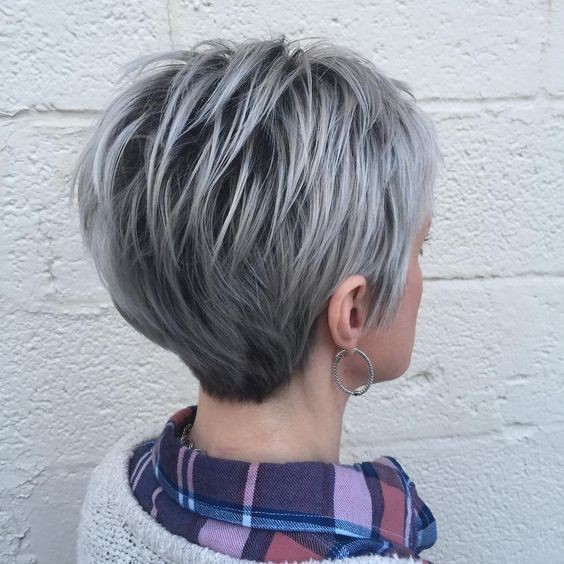 Layered Short Haircuts for Fine Hair - Ombre Short Hairstyles for Women