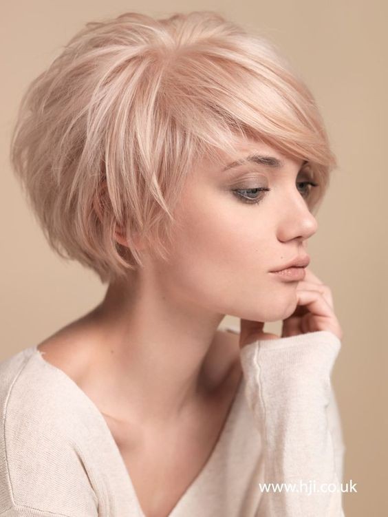 Light Pink Hair Styles - Best Short Hairstyles for Fine Hair