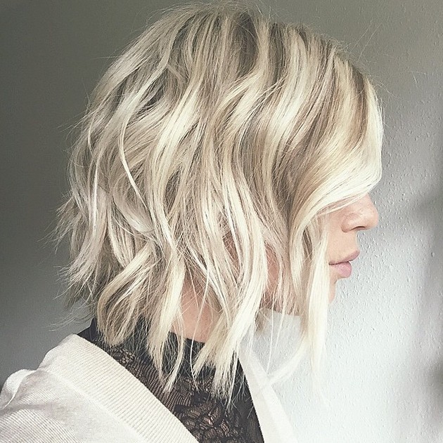 medium wavy bob hairstyle 2016