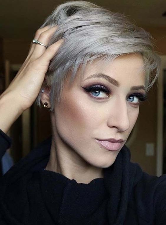 Short Hair Color Ideas for Female, Chic Short Haircut for 2019