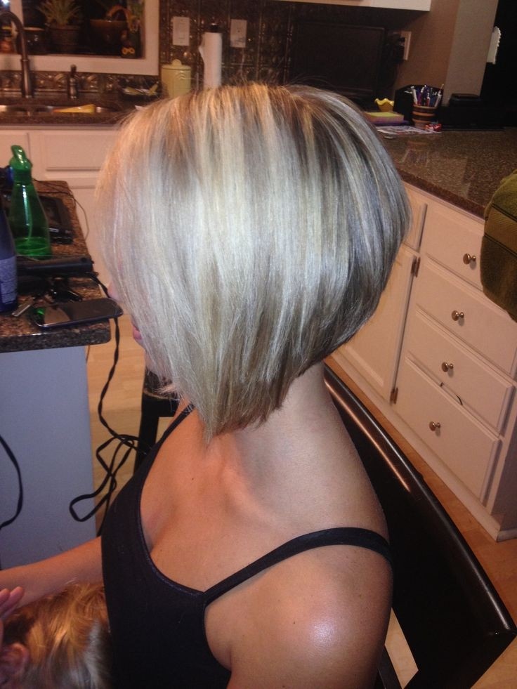 Short Stacked Angled Bob Haircut: Stylish Short Hairstyles for Women 2014- 2015