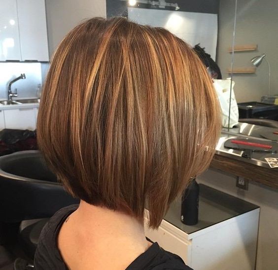 Short Straight Hair Cuts for Thick Hair - Stylish Balayage Bob Hairstyles