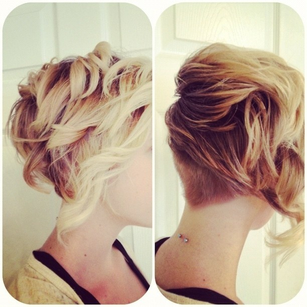 Simple Short Hairstyles: Messy Layered Curls