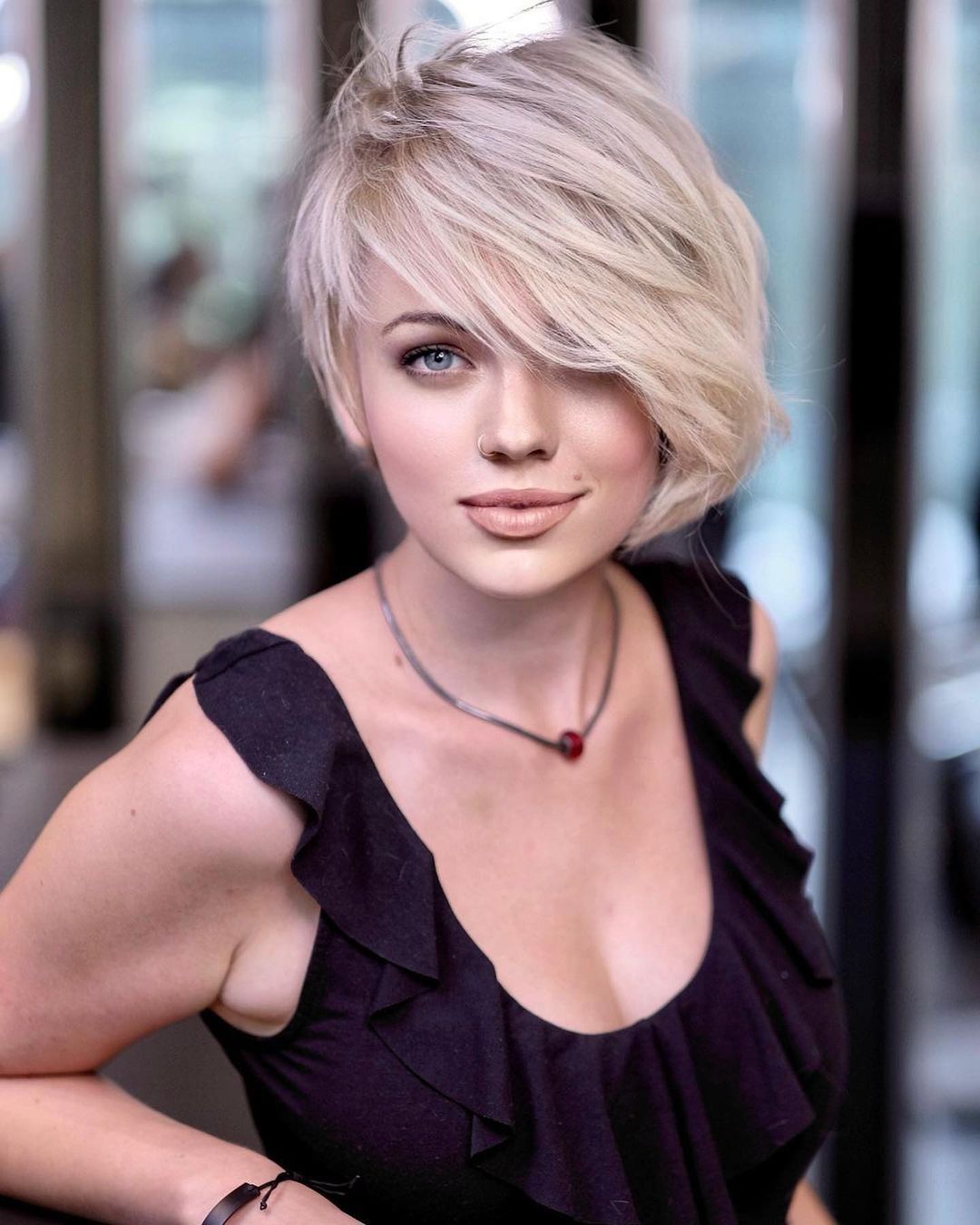 Stylish Cute Bob Haircuts with Short Hair - Women Short Hair Color Ideas