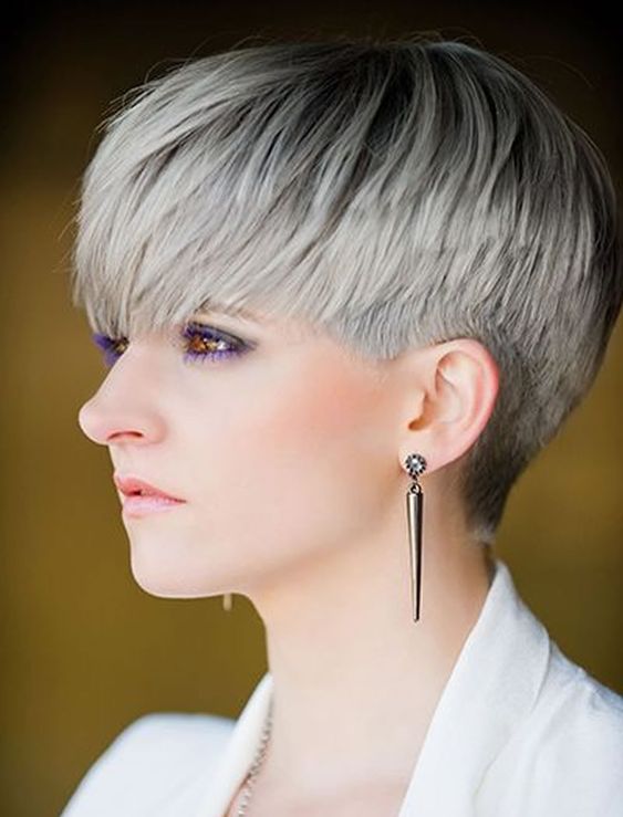 Stylish Pixie Haircut for Women, Short Hairstyle and Color Ideas