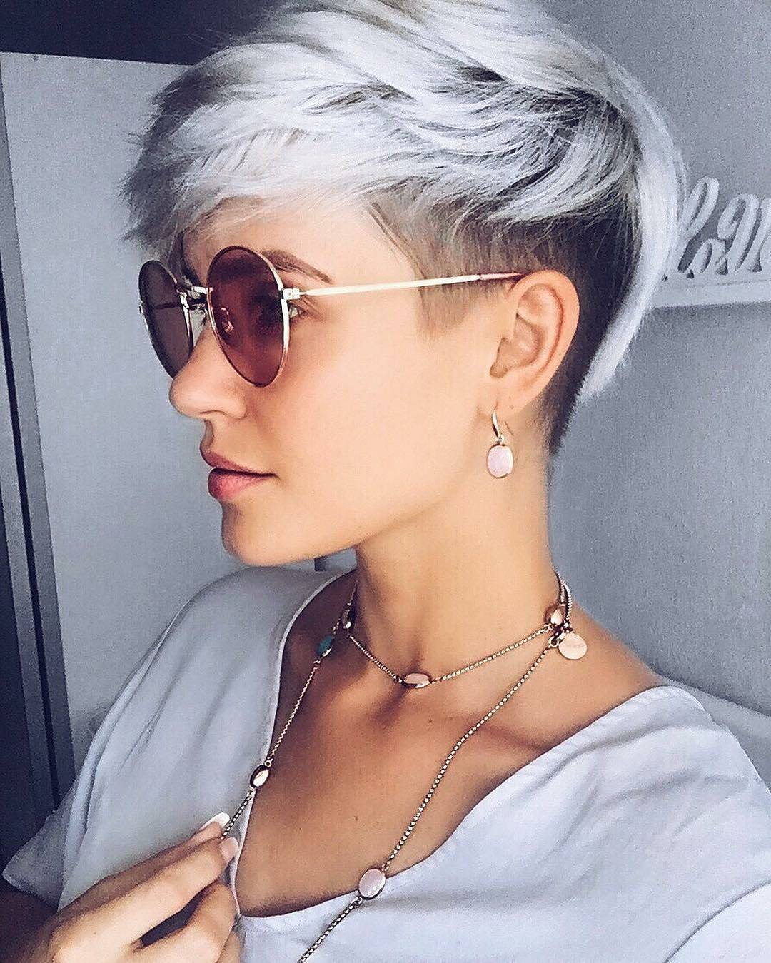 Trendiest Short Hairstyles for Women, Easy Pixie Haircut Trends