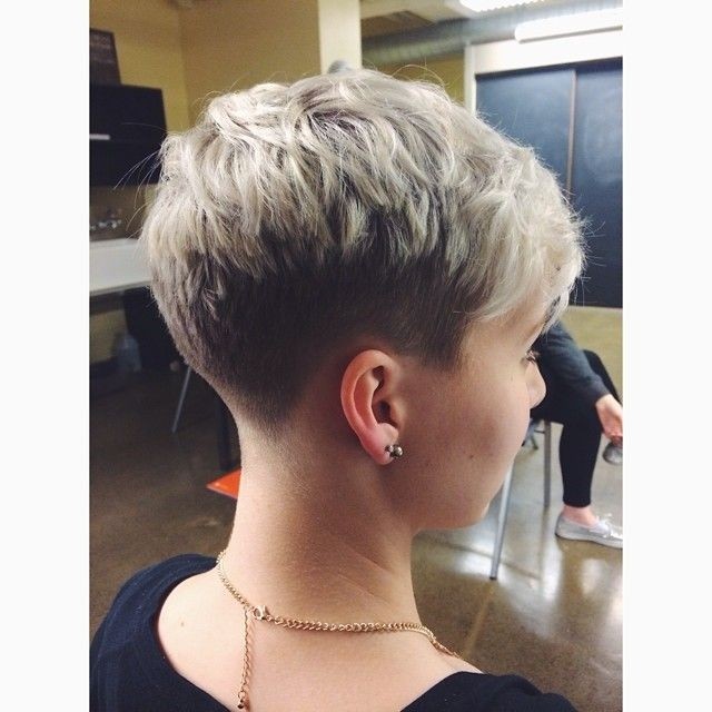 30 Stylish Pixie Haircuts: Short Hairstyles for Girls and Women