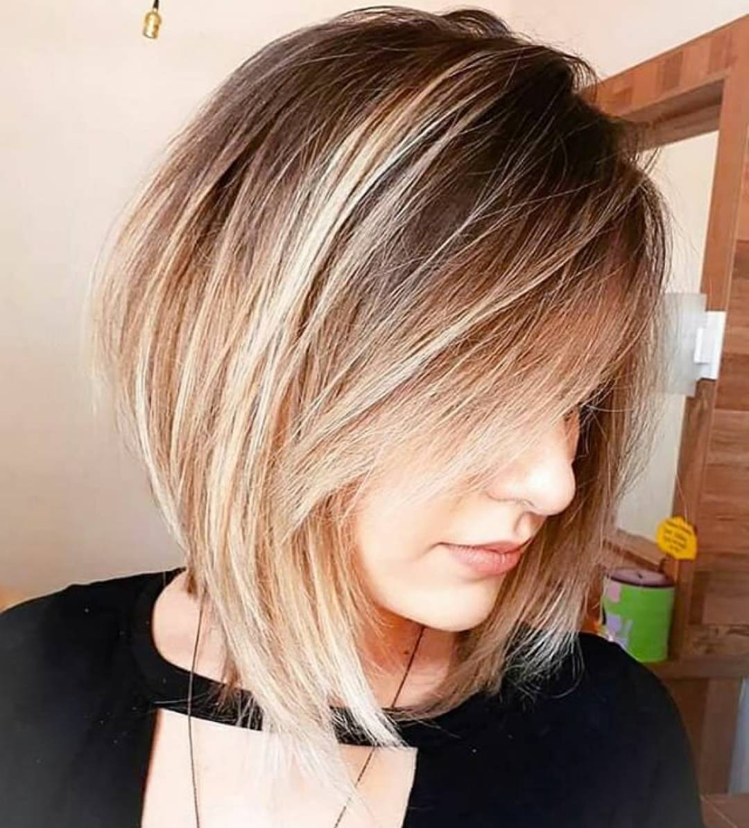 Women Short Haircut for Thick Hair, Short Hairstyle Trends