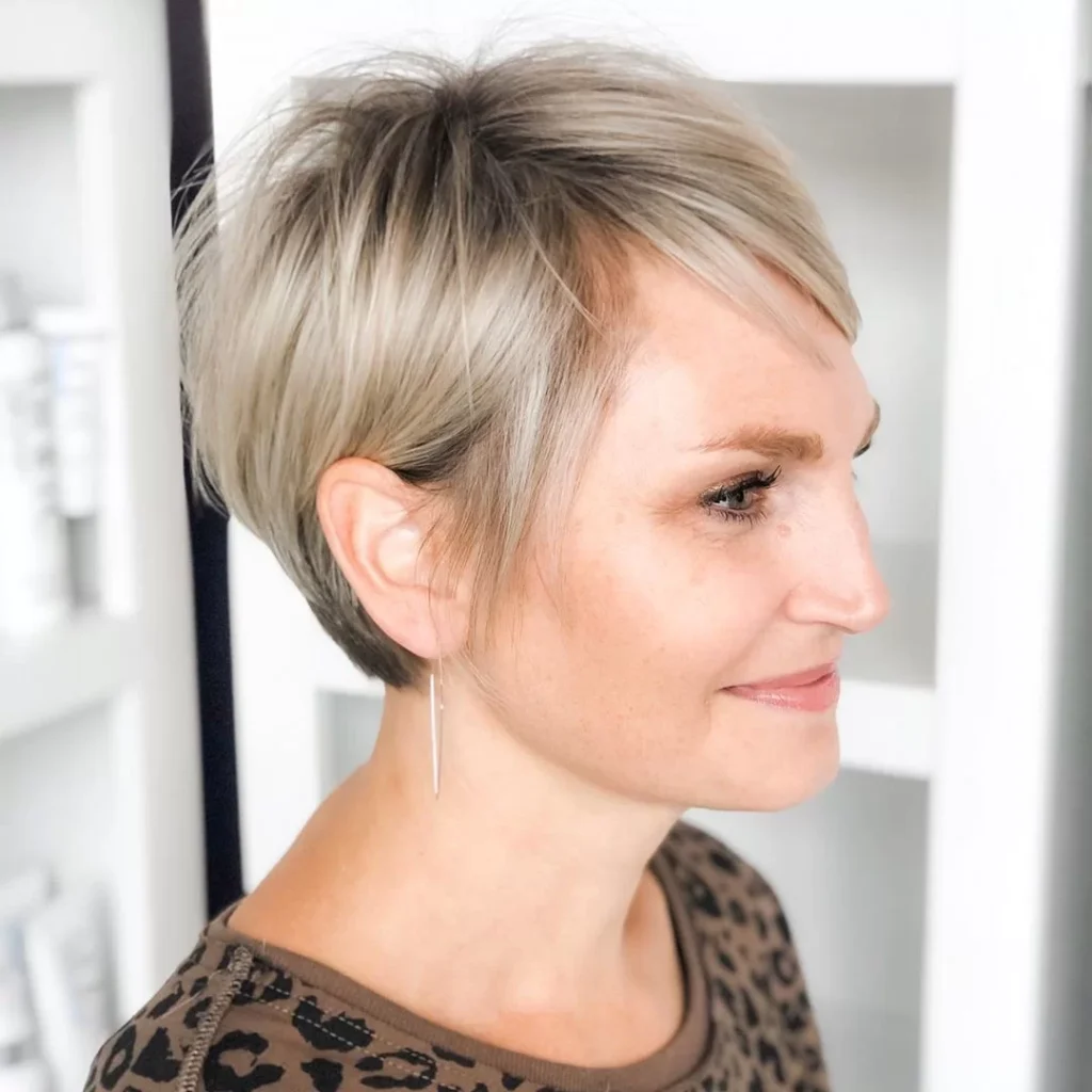 35 Irresistible Short & Long Pixie Cuts