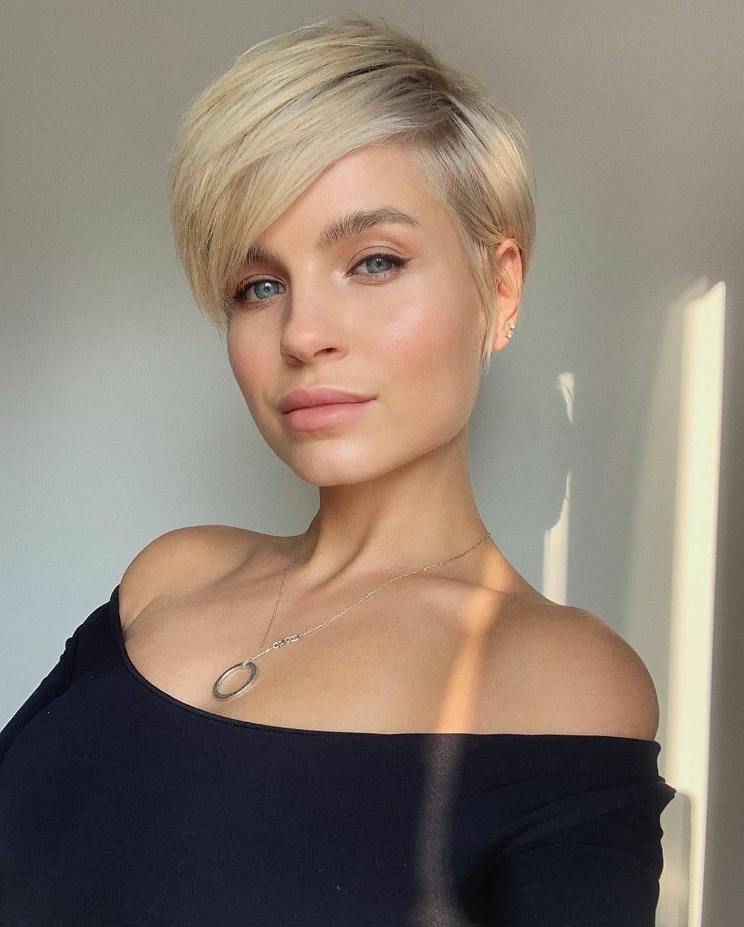 Blonde Babylights Pixie