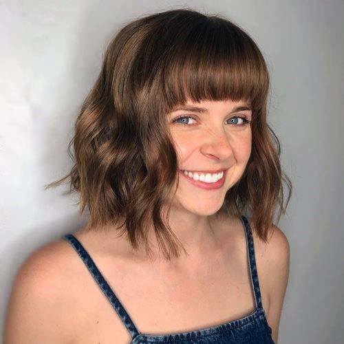 Classic Short Wavy Hair With Straight Bangs