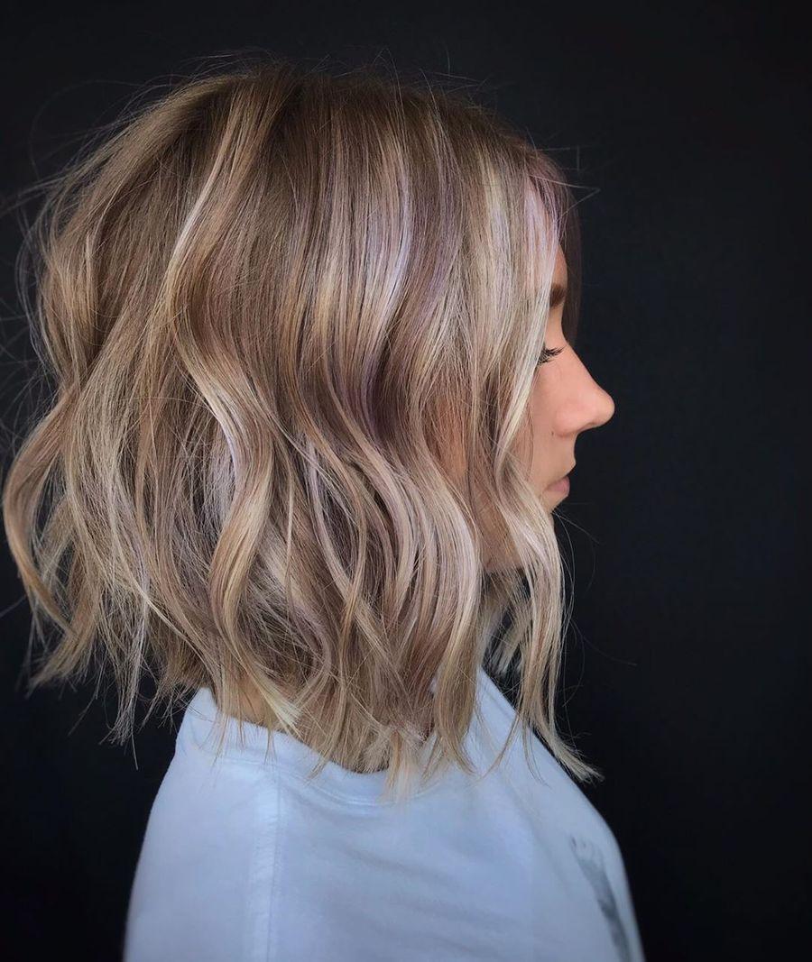 Textured Lob With Subtle Pink Highlights