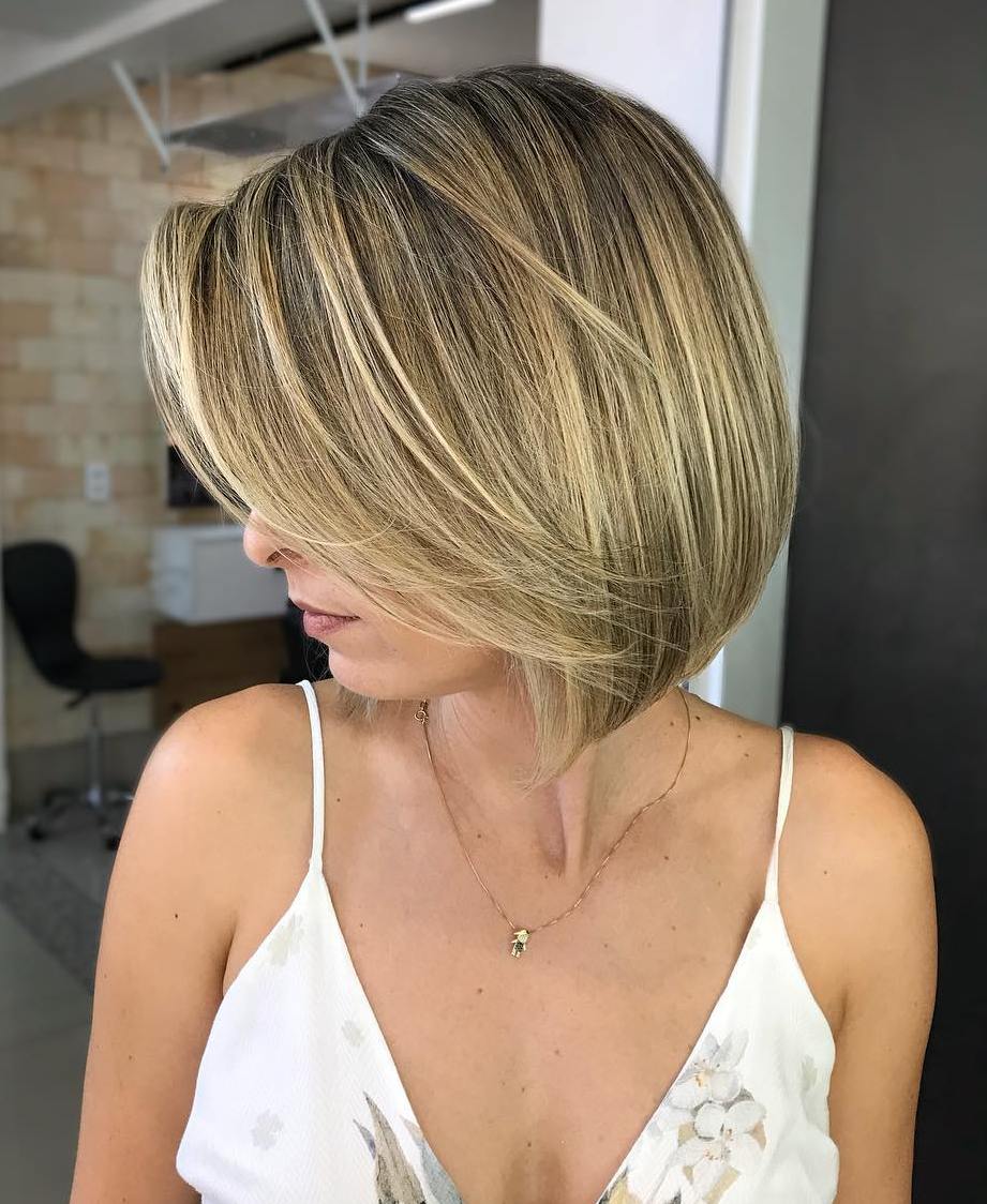 Blunt Bob With Feathered Face-Framing Pieces