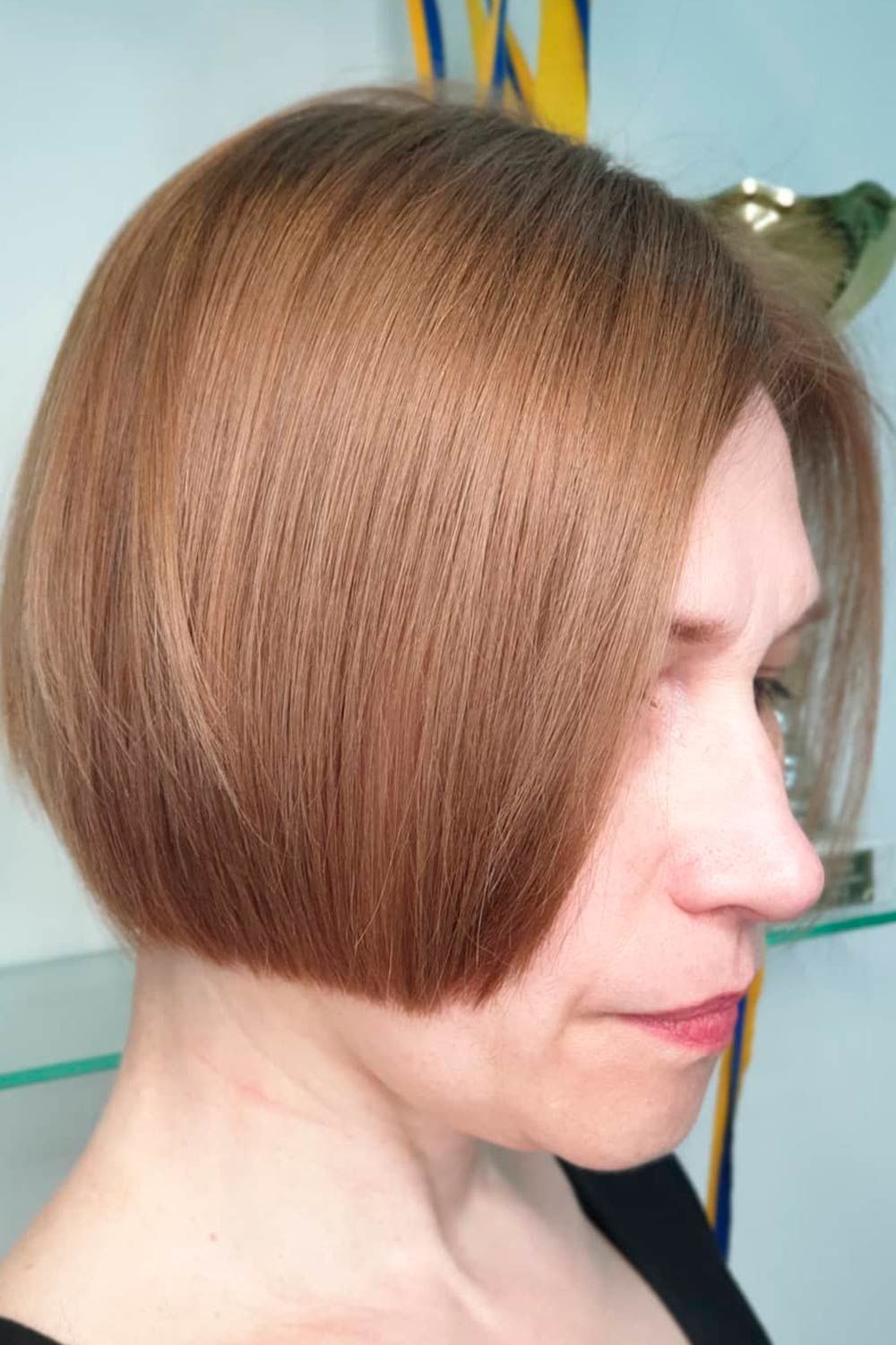 Center-Parted Ear-Length Bob 