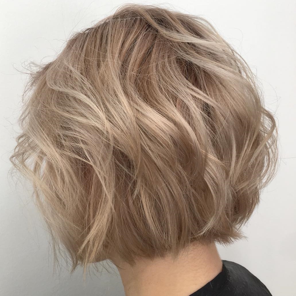 Delicate Thin Blonde Bob With Babylights