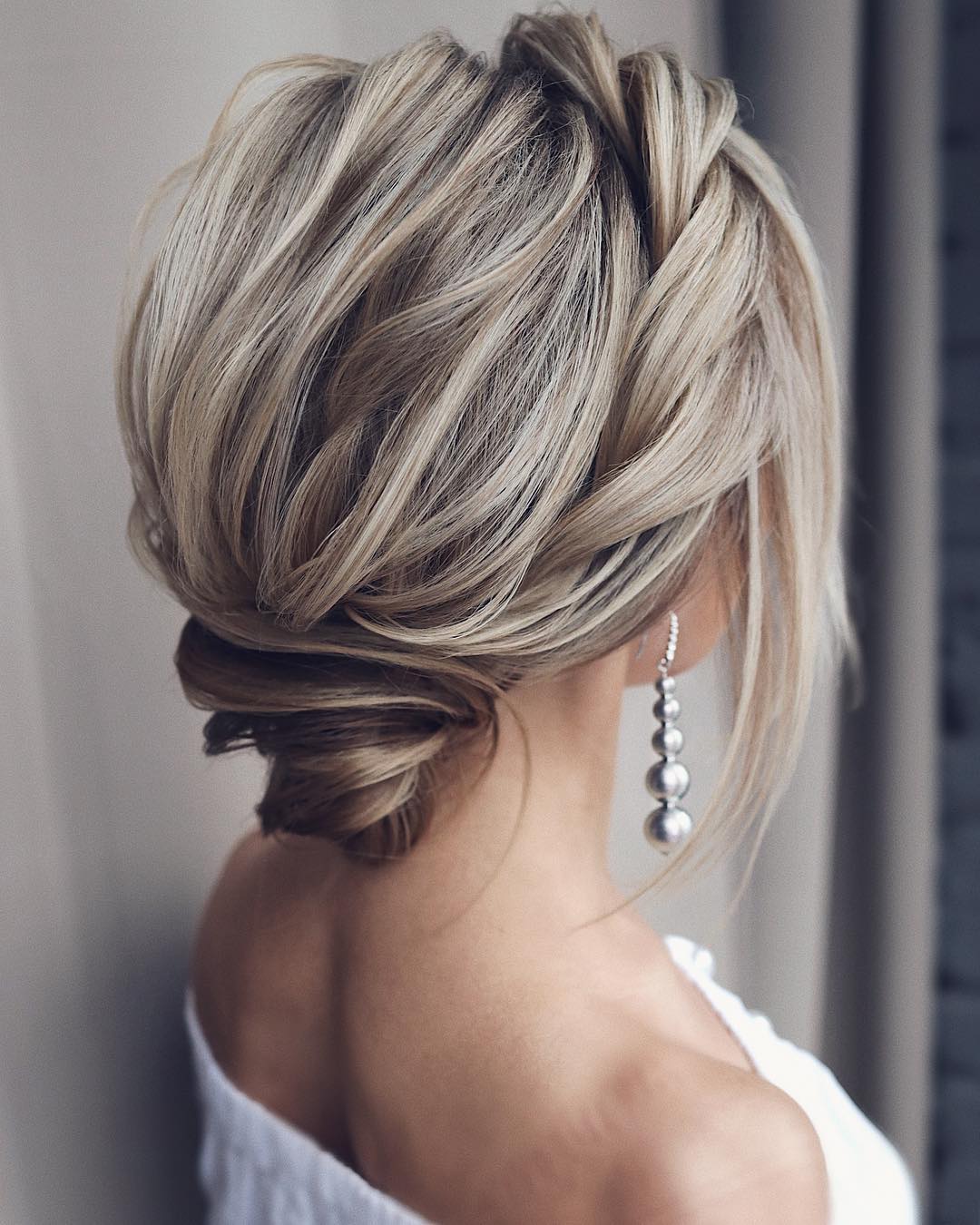 Formal Chignon With A Side Twist