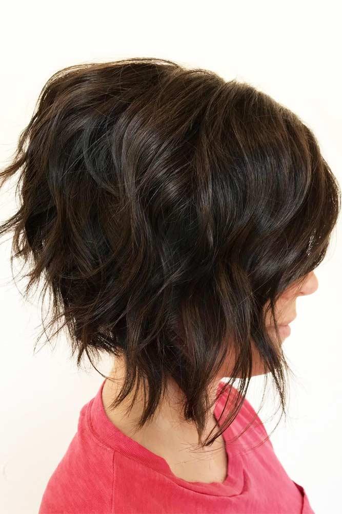 Layered Bob With Disconnected Ends #layeredbobhairstyles #layeredbob #hairstyles #haircuts #mediumbob