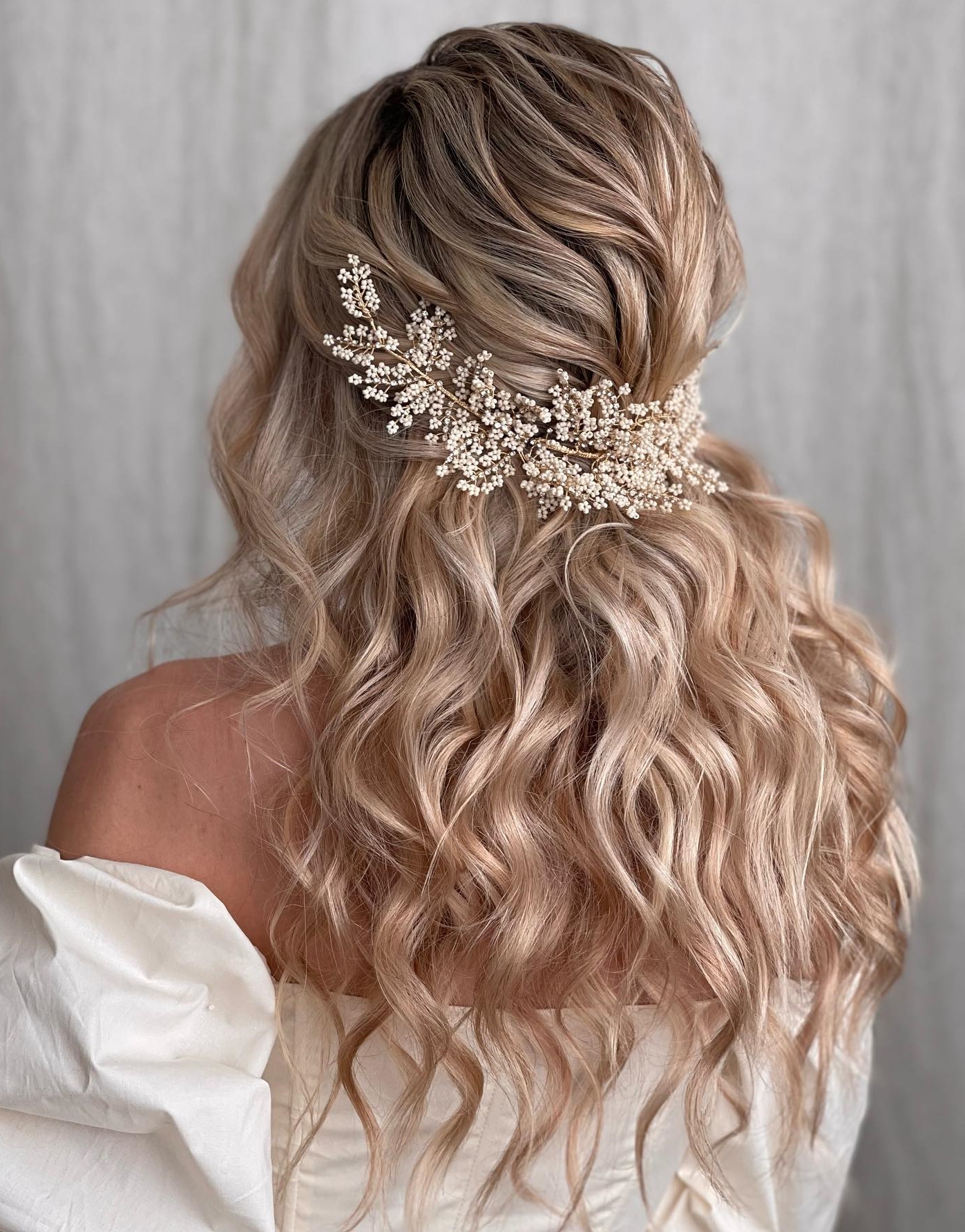 Long Wavy Down Wedding Hairstyle