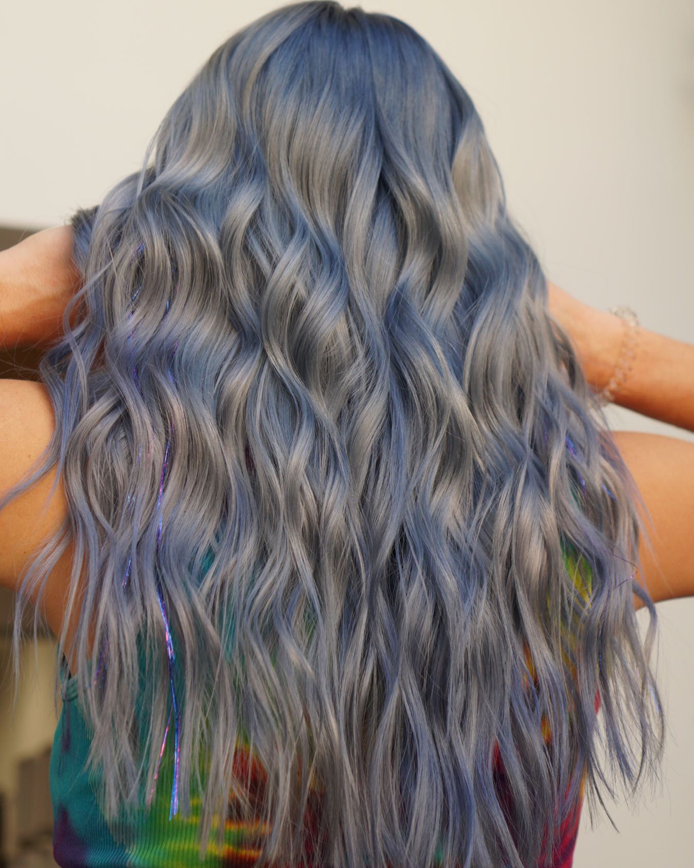 Long Wavy Hair with Ombre Blue Hues