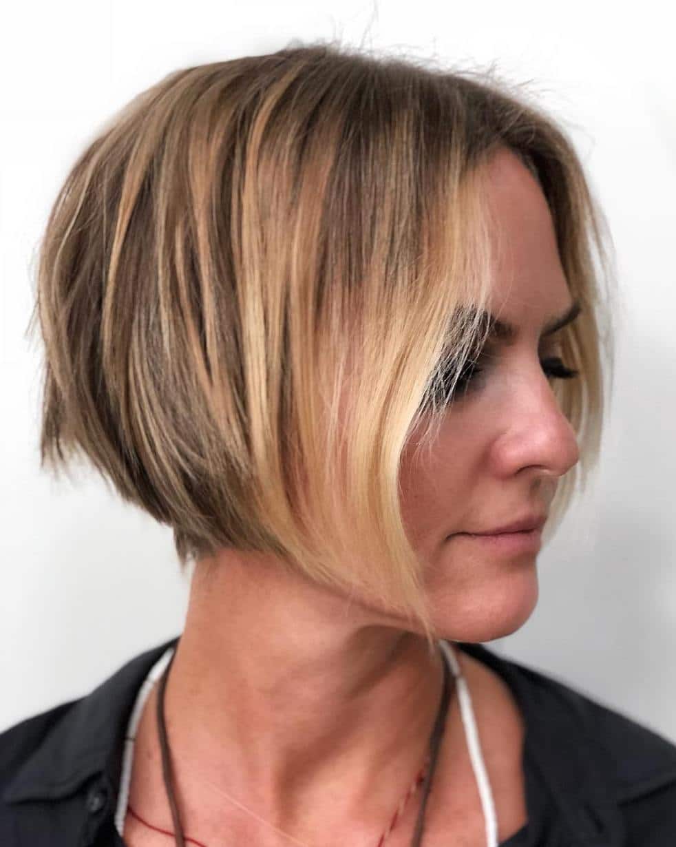 Short Stacked Bronde Bob