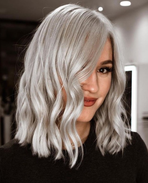 Side Parted Silver Blonde Long Bob