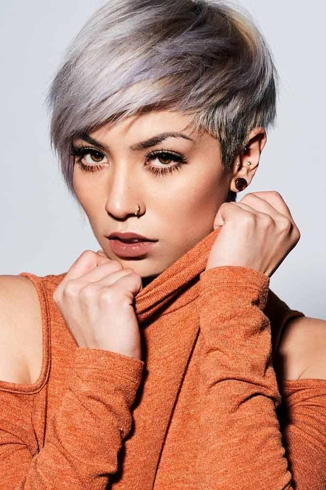 Pixie en capas de barrido lateral #pixiecut #haircuts