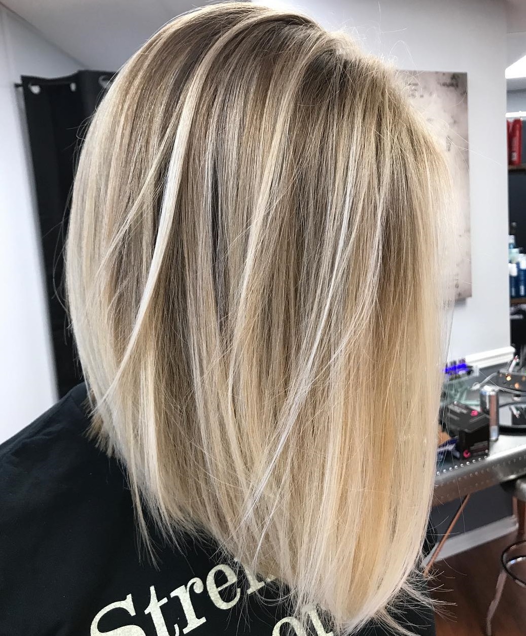 Straight Blunt Lob With Layers