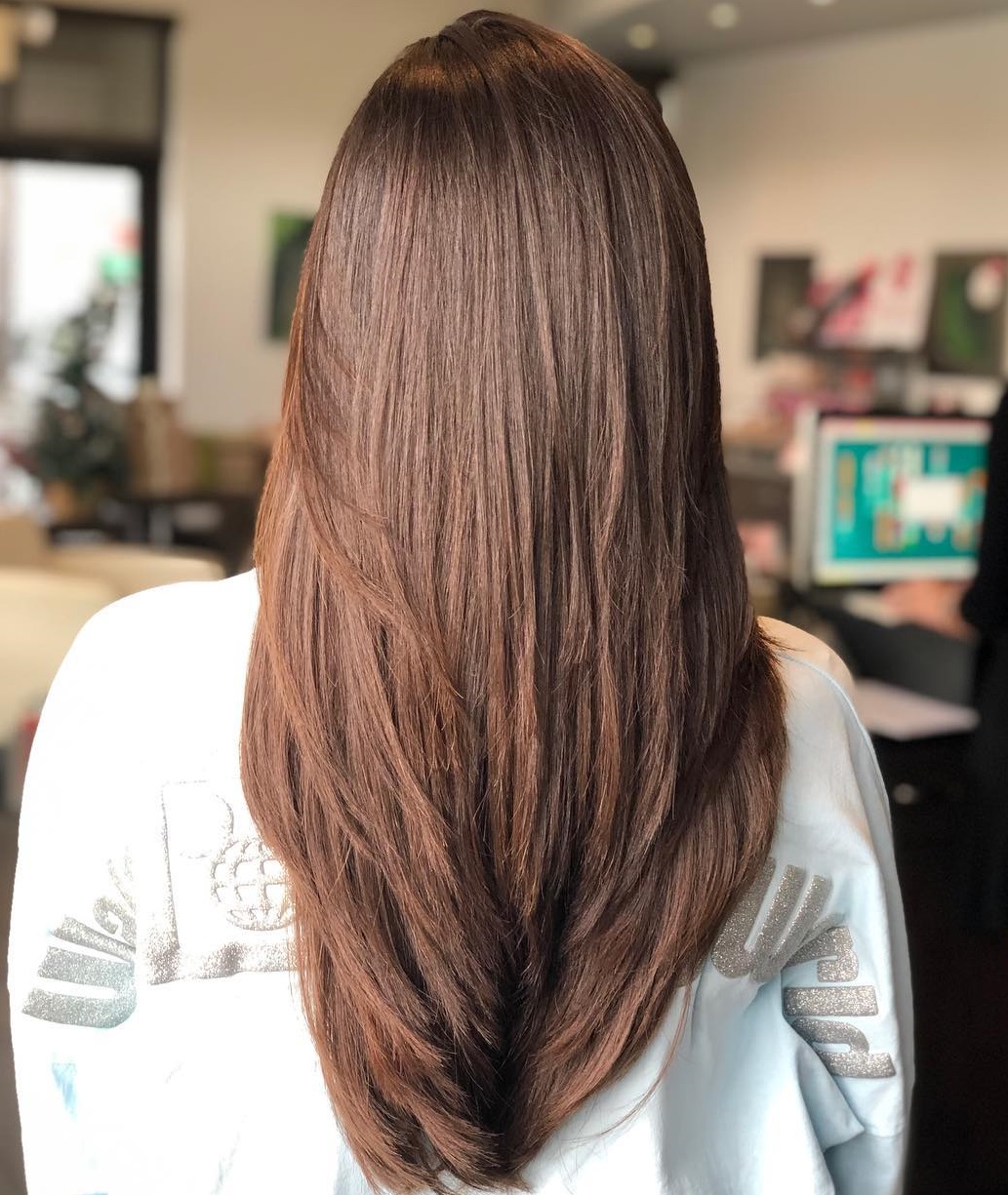 V-Shaped Layered Haircut For Long Hair