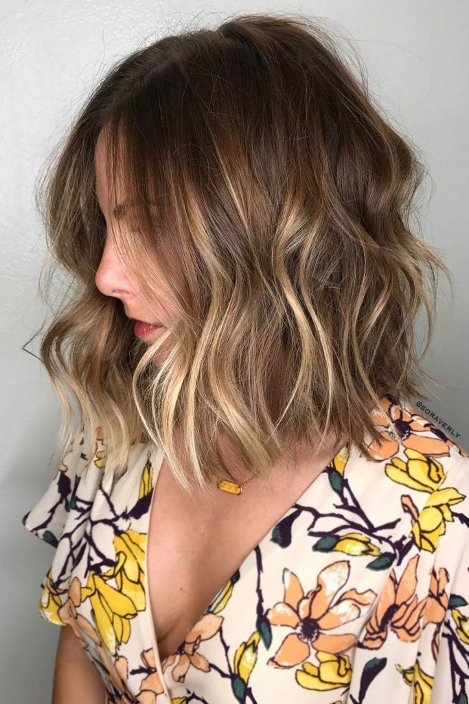 Wavy Lob With Sandy Highlights