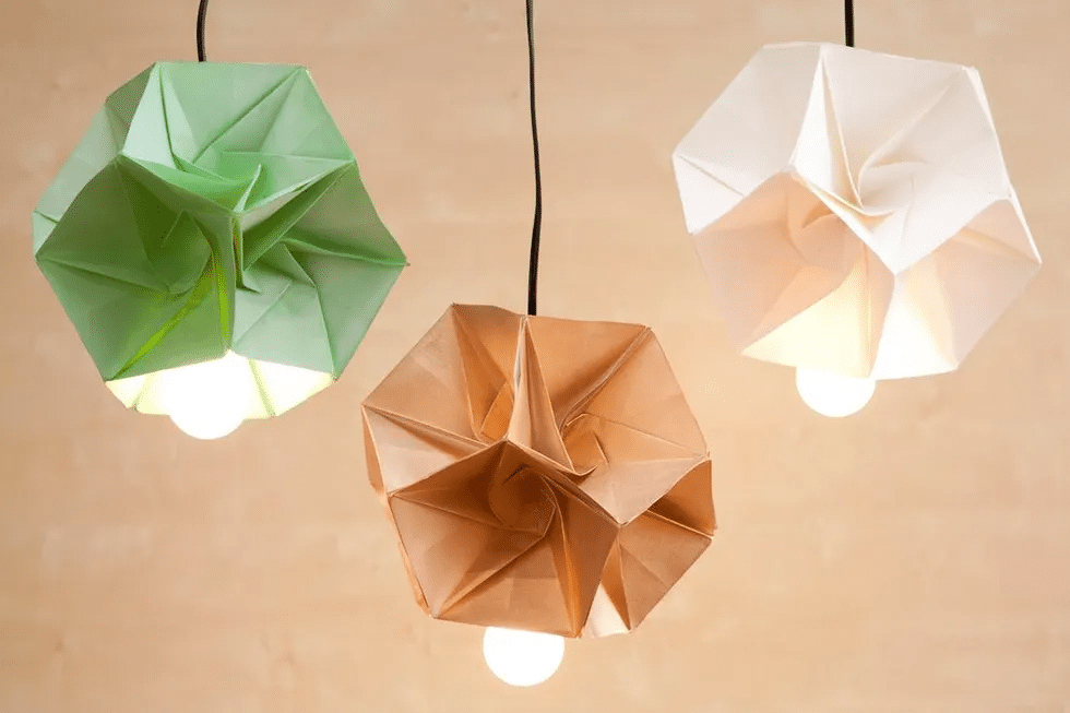 25 Cool DIY Home Decor Ideas with String Lights