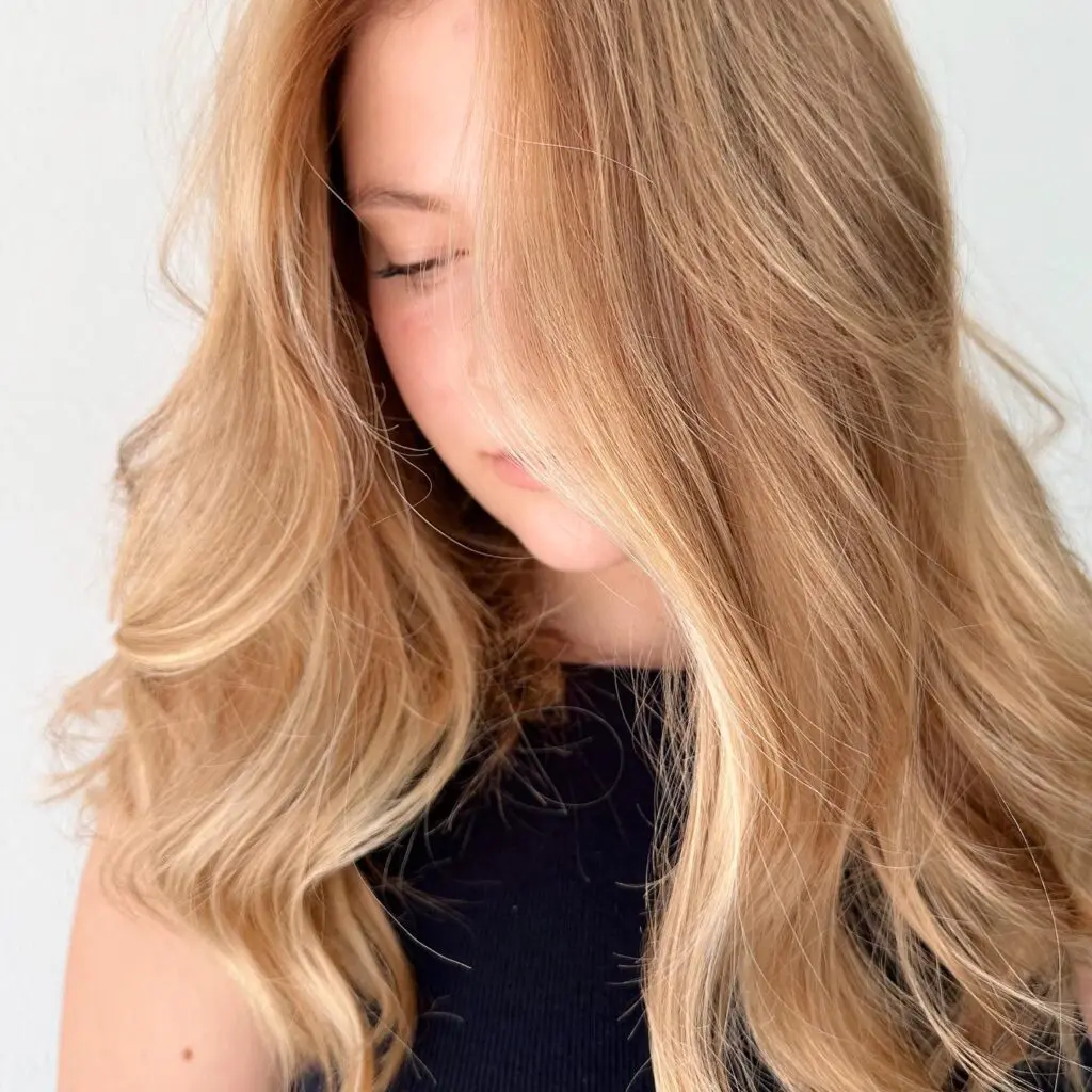 20 Perfect Light Strawberry Blonde Hair Ideas for Your Skin Tone