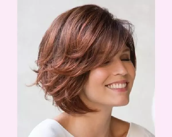 19 Cutest Short, Feathered Hair Ideas for an Amazing Layering Effect