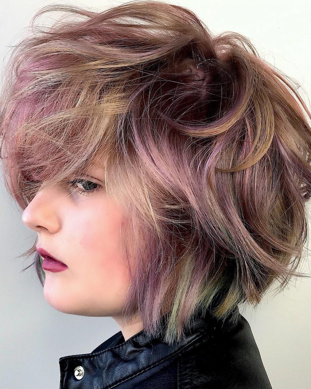 A muted edge short bob haircut for women with thick hair