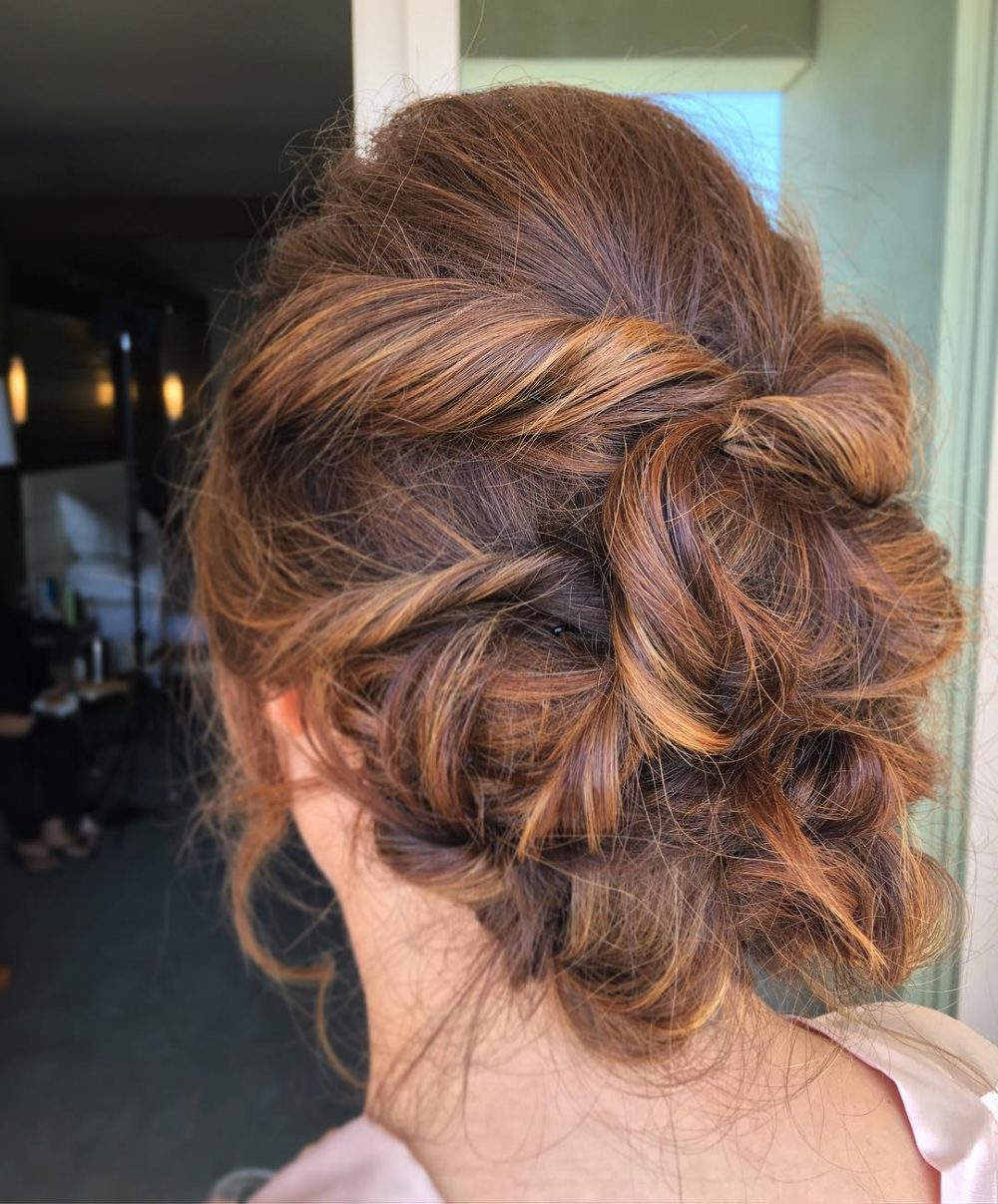 A perfect wedding up for medium layered hair