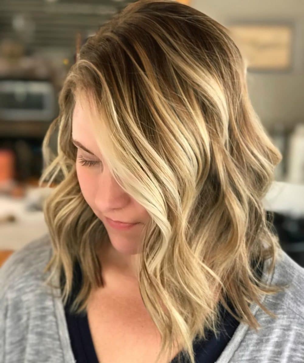 Asymmetrical Wavy Layered Ombre Medium Length Haircut