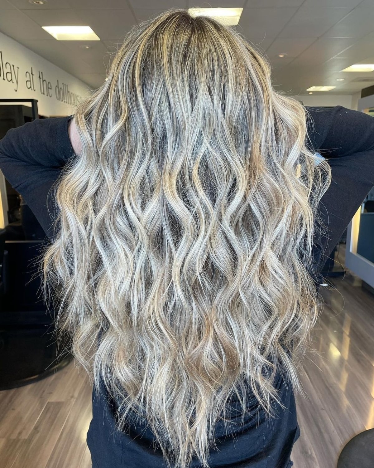 Beachy curls for long thin hair