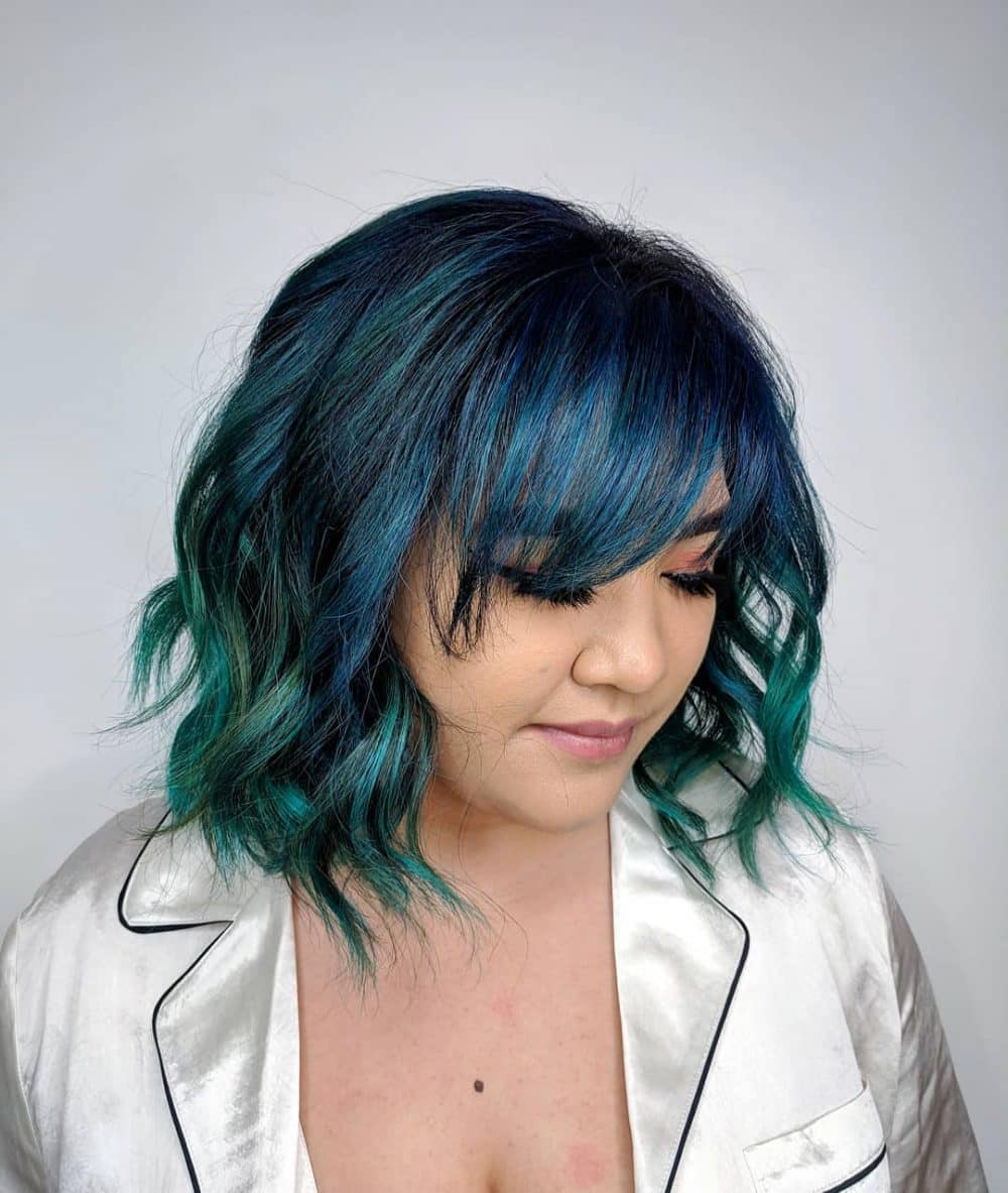 Black to Aqua Ombre Hair Color on a Long Bob